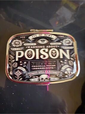 Decorative 'Poison' pill box Holder - Black